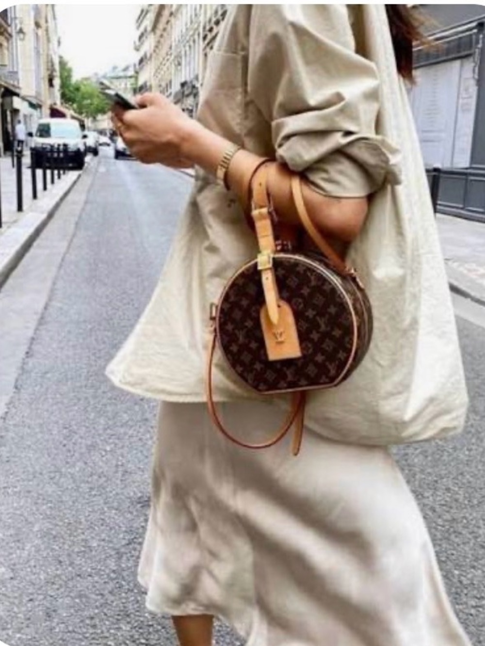 Louis Vuitton Monogram Petite Boite Chapeau - Picture 2 of 6